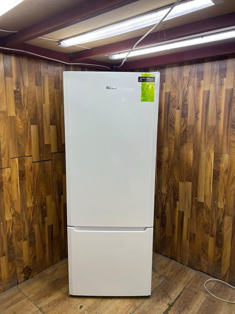 ALTUS ALTAN DİFRİZLİ BUZDOLABI YENİ MODEL AZ KULLANILMIŞ SORUNSUZ - 3