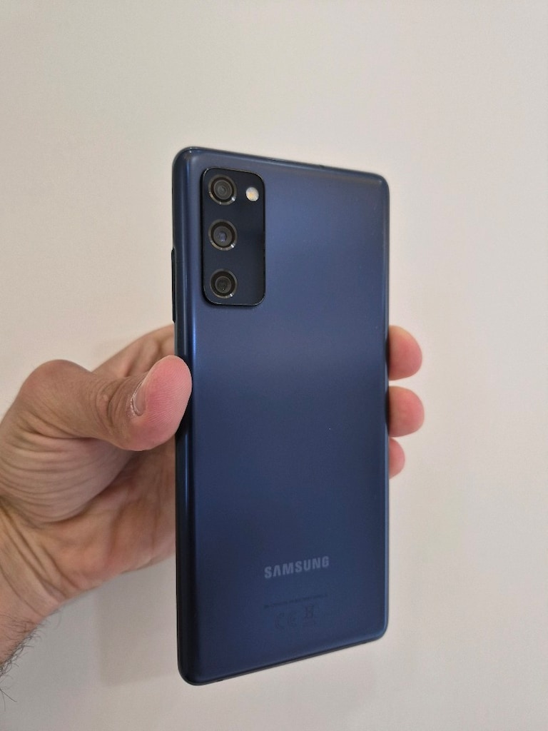 SAMSUNG GALAXY S20FE 256GB SNAPDRAGON - 11