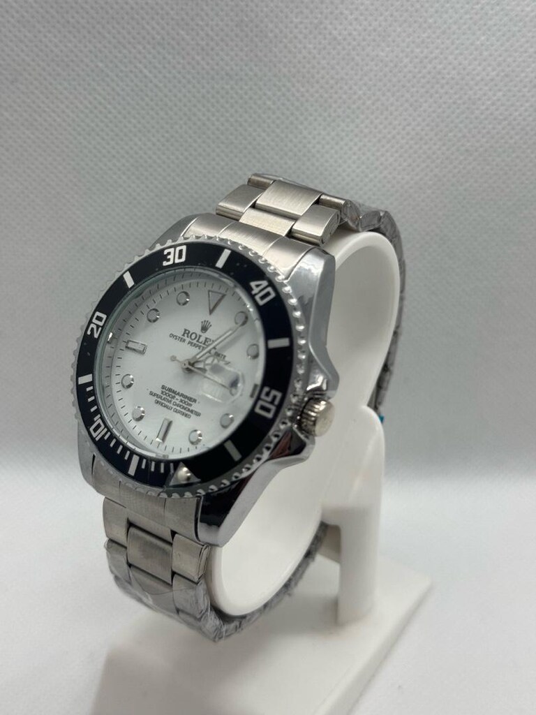 Rolex Beyaz Siyah 2026 - 3
