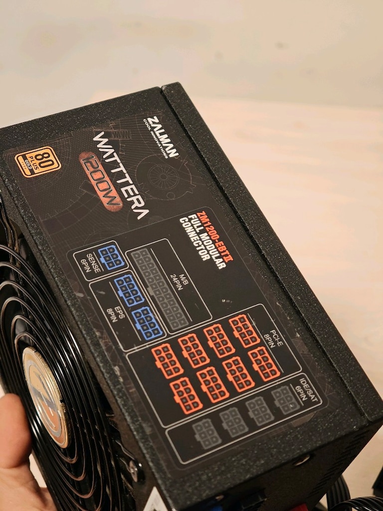 ZALMAN WATTERA 1200W Power - 4