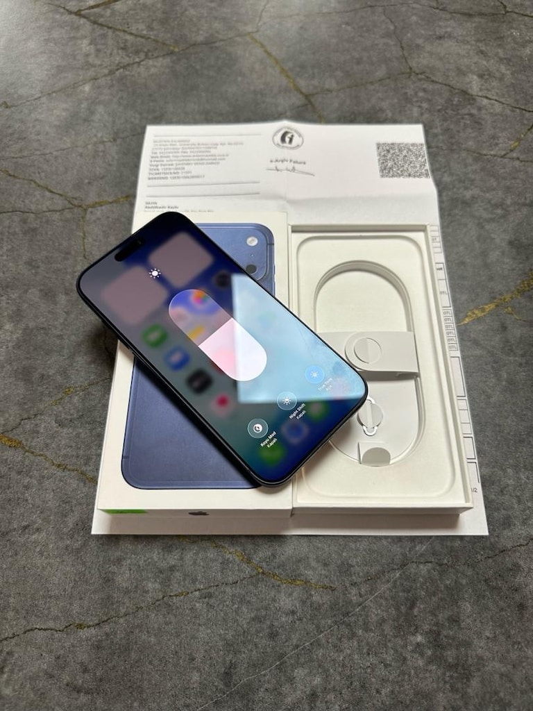 iPhone 17 pro max yurtiçi kutulu faturalı 18 ay garantili pil 99 - 12