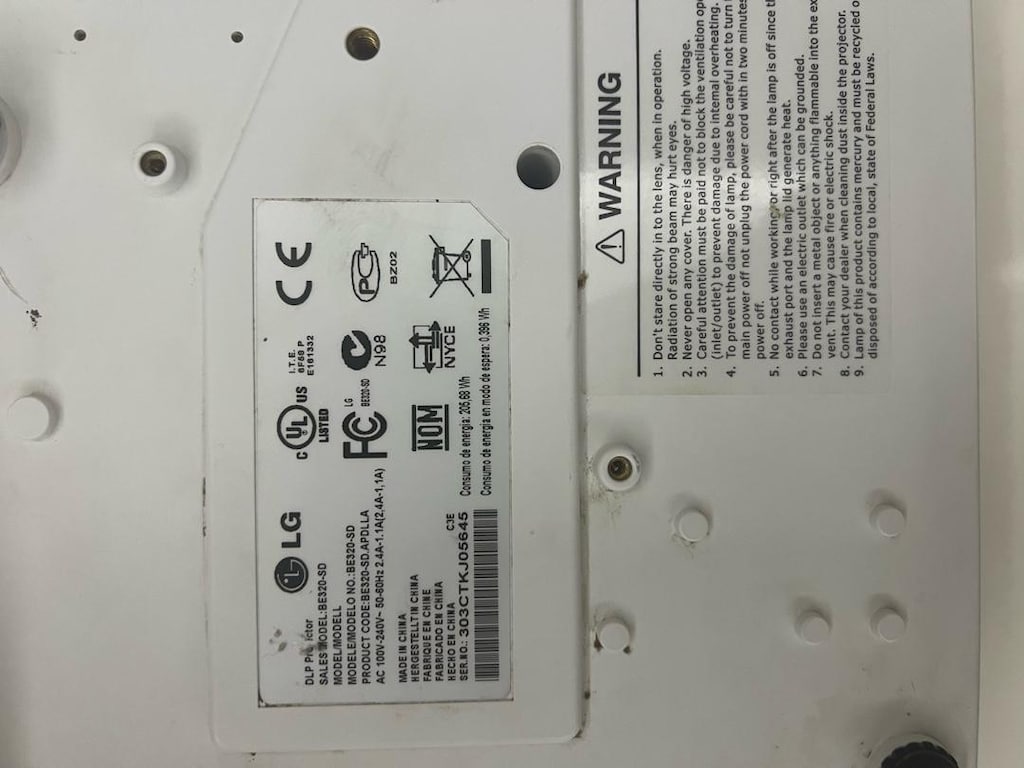 LG BE320 SD PROJEKSİYON - 3