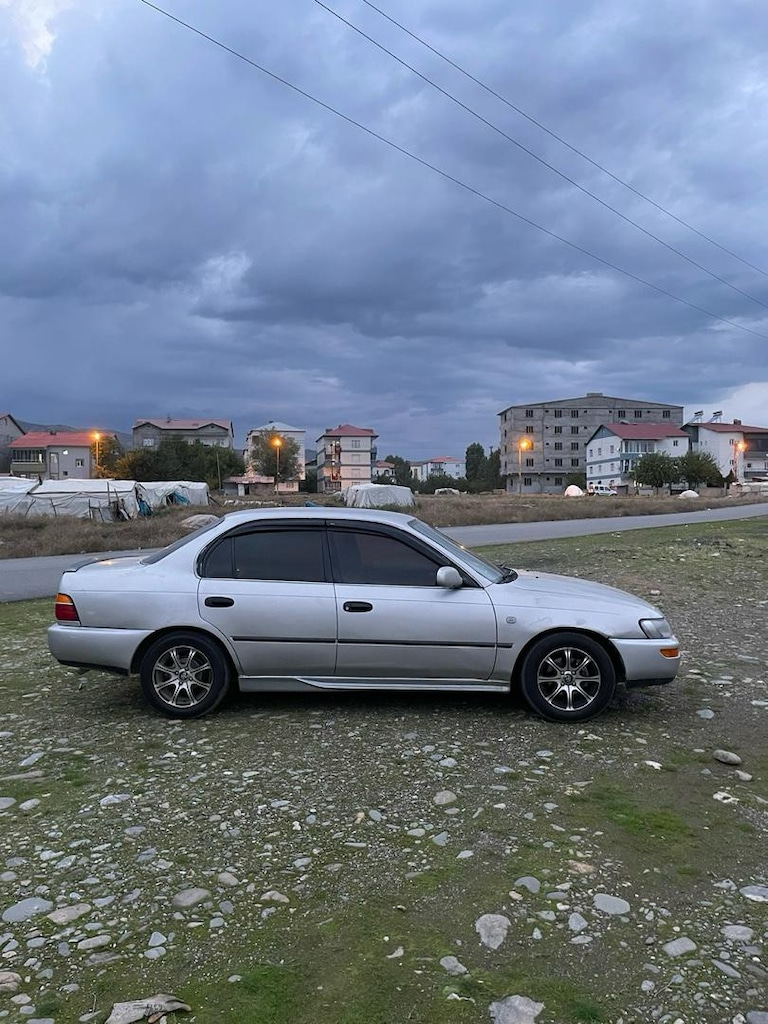 Toyota Corolla 1997 1.6 GLİ Efsane Kasa - 6