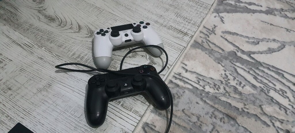 Playstation 4 500GB Temiz Orta Kasa - 3