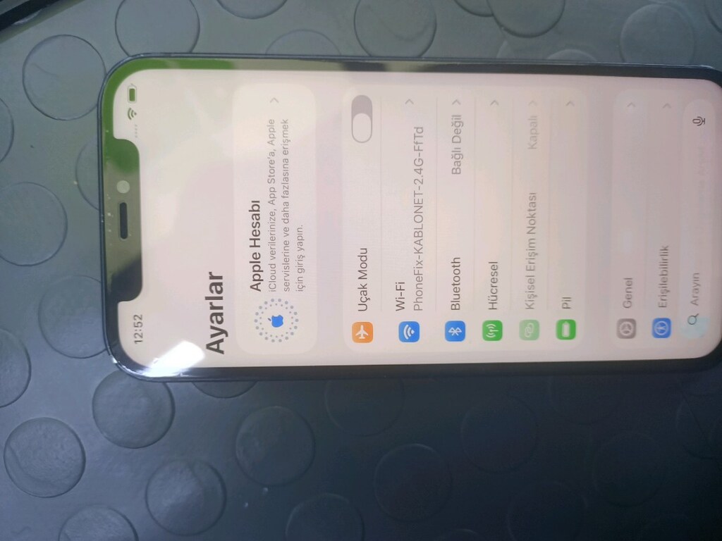 iPhone 12 - 4