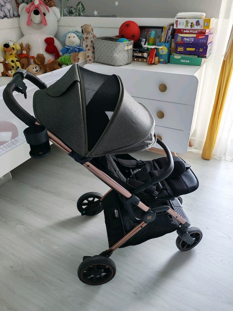 Luxus Hamilton Yeşil Kabin Tipi Bebek Arabası