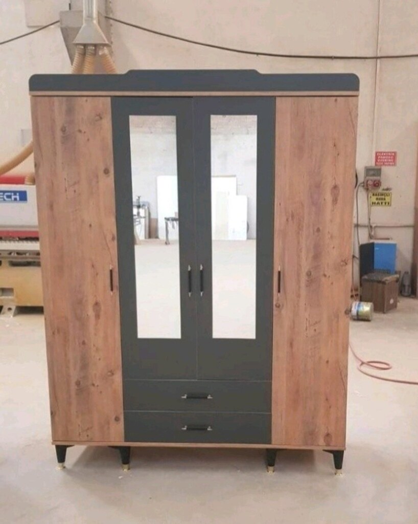 SIFIR Gardrop 13000₺ HEMEN TESLİM DÖRT KAPAKLI ÜÇ ÇEKMECE Giysi Dolabı - 3