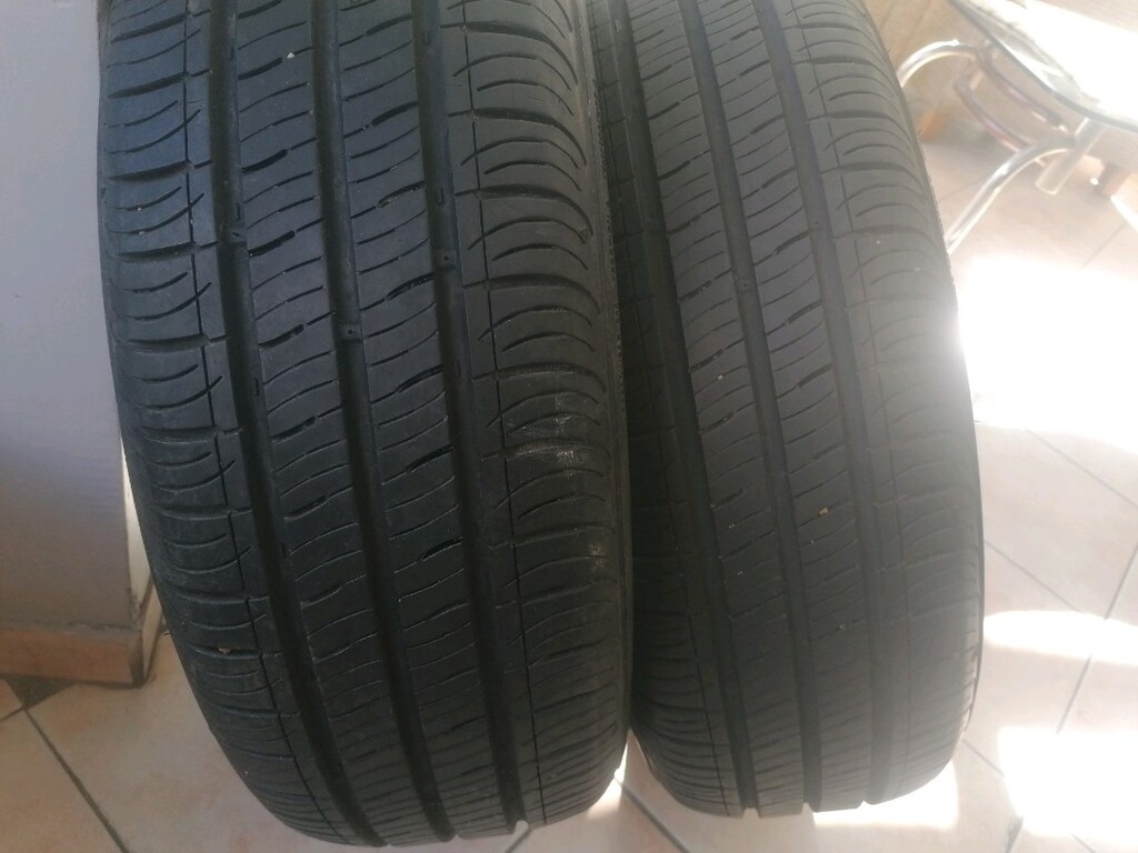 KUMHO 205/60R16 YAZLIK LASTİK ÇİFTİ KISA SÜRELİ BU FİYAT - 2