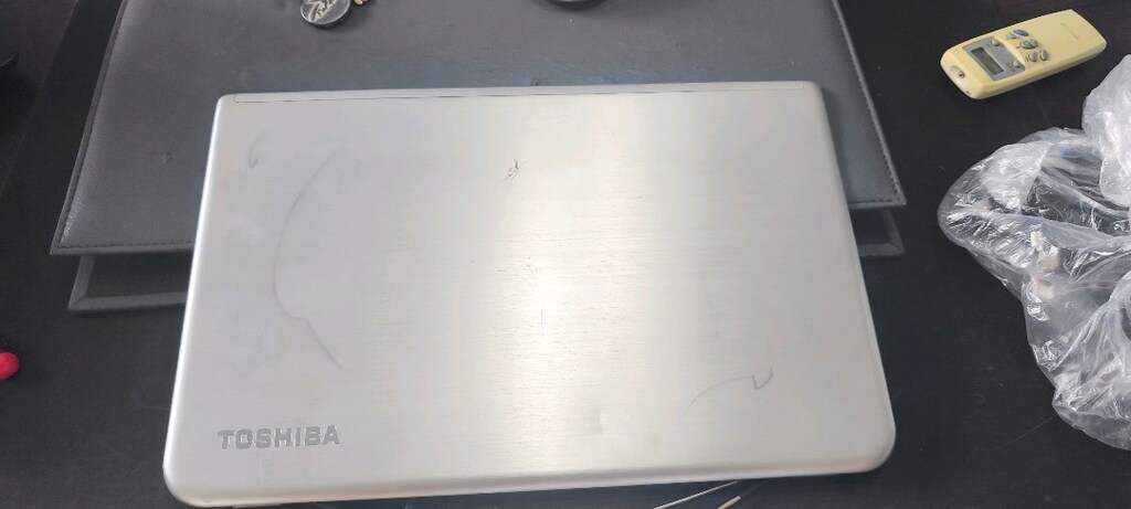 Toshiba L50 b ekran - 3