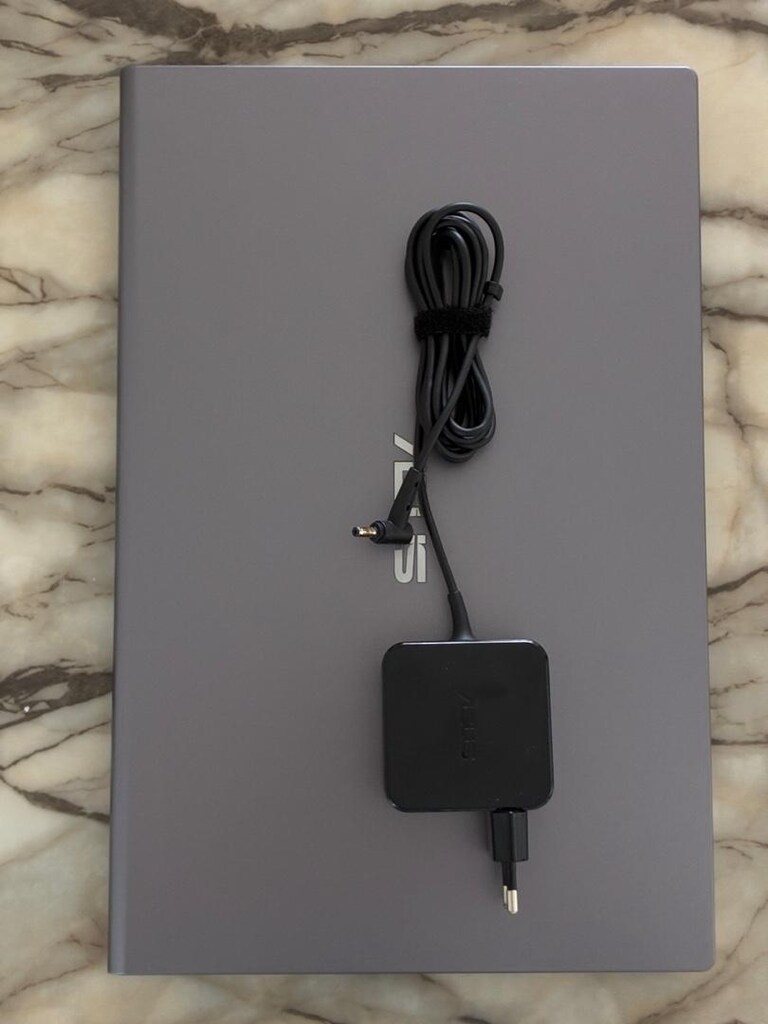 Asus D509D Dizüstü Bilgisayar - 8