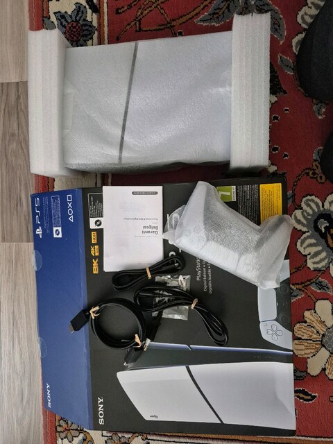 Playstation 5 Slim Digital Edition 1 TB Tek Kollu