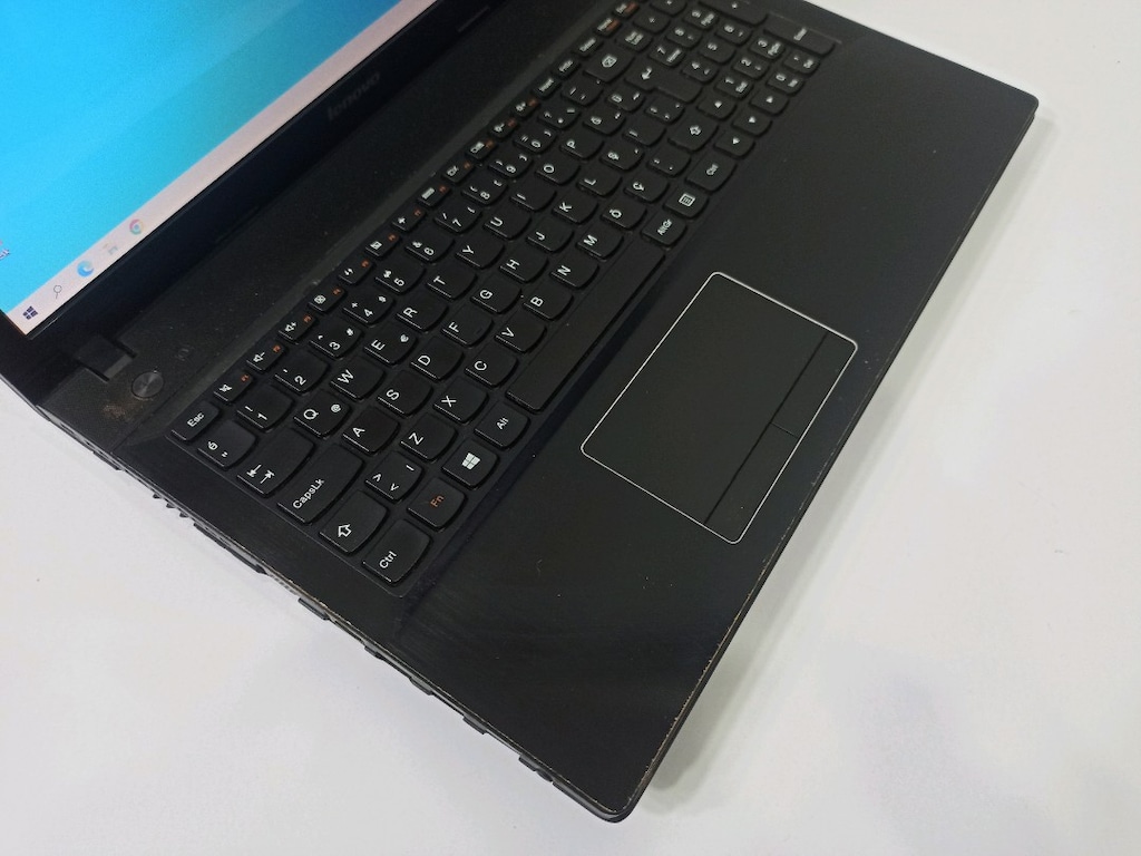 Lenovo G500 Model i5 3. nesil ,6 GB ram 256 GB SSD 15.6 HD Paylaşımlı - 2
