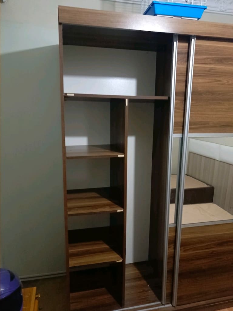 Ahşap Desenli Gardırop Küçükçekmece Civarı Nakliye Kurulum Ücretsiz - 3