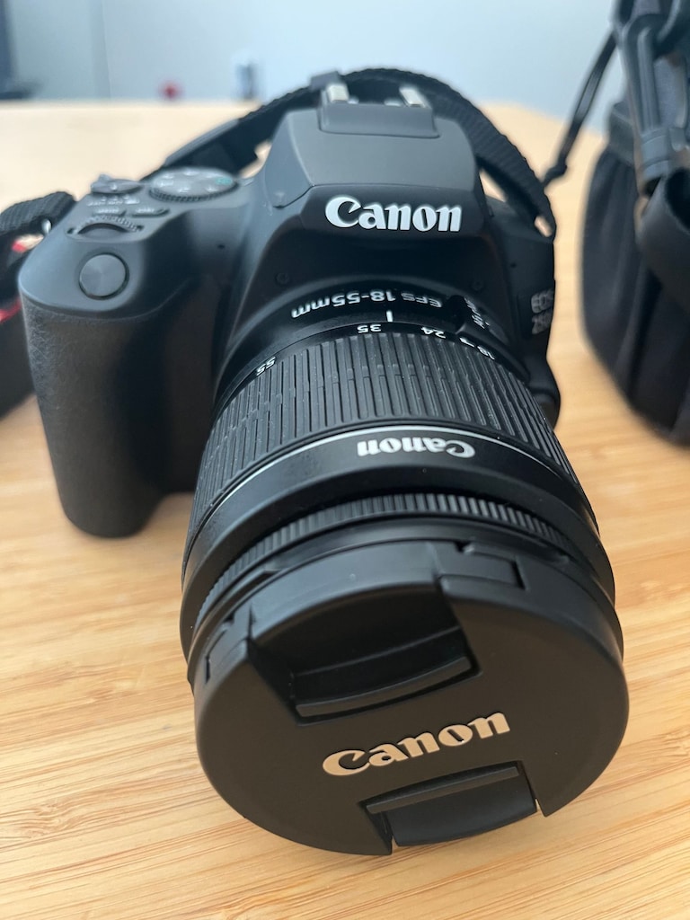 CANON EOS 250D 4K EF-S 18-55, 128GB SD + Çanta, Eksiksiz, Çok Temiz - 4