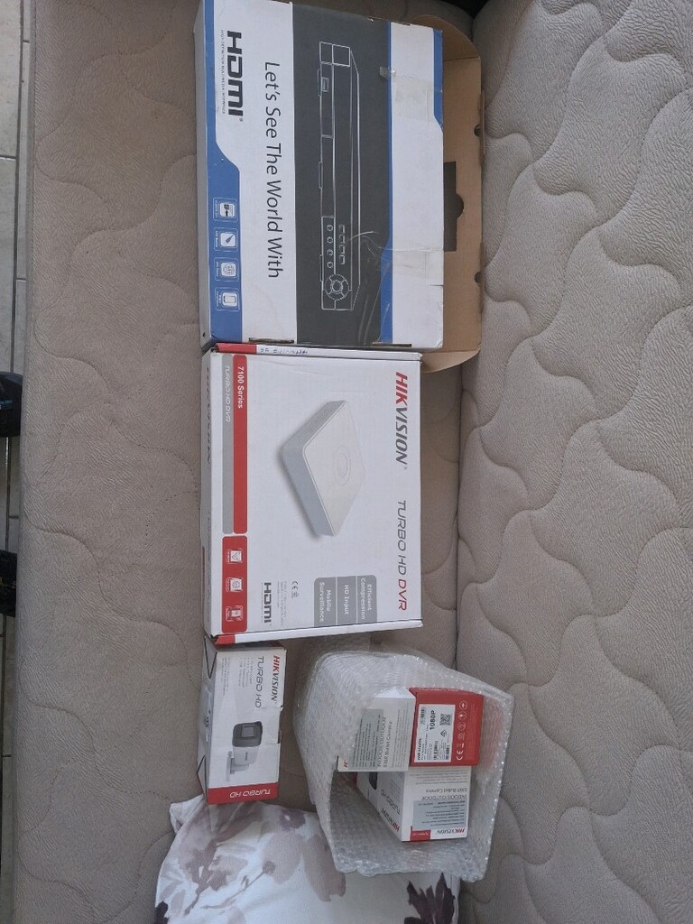 Sıfır HDMI kablolu kutu ve 4 adet gece görüşlü kamera. İç ve dış mekan - 2