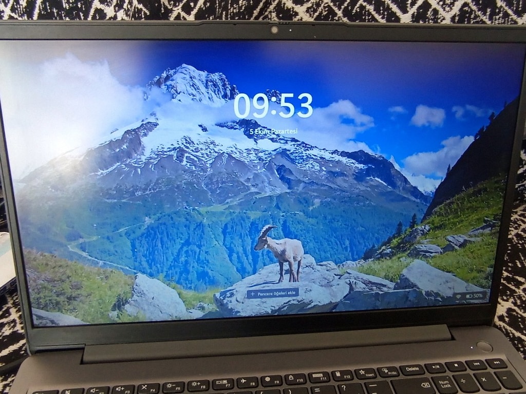 Lenovo IdeaPad 3i (15",7) - 6