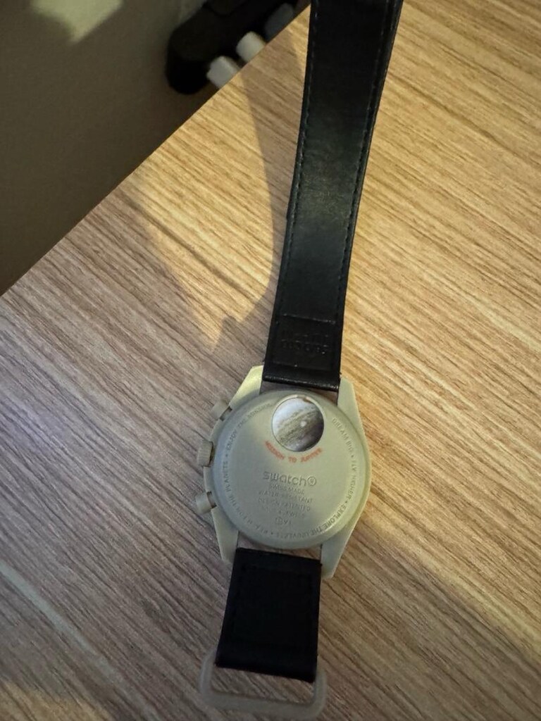 Omega Speedmaster & Swatch Jupiter saat - 3