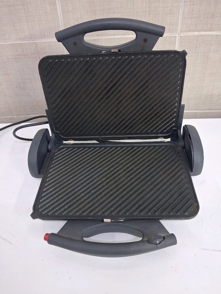TOST MAKİNASI ARZUM BİR SIKINTISI YOK GAYET İYİ - 5