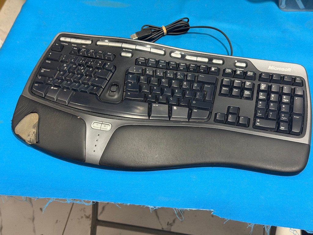 Microsoft Natural Ergonomic Keyboard 4000 v1.0 (Bakım gerekli) - 7