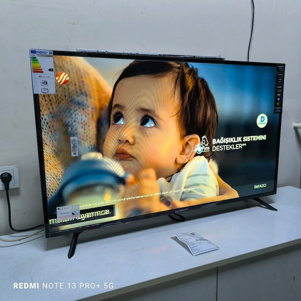 Botech 110 Ekran Sıfır Android LED TV kutusunda - 15