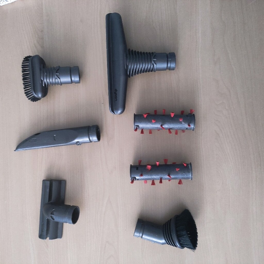 Dyson DC32 - 4