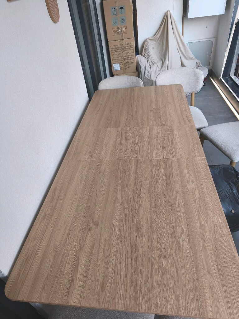 Modern Ahşap Desenli Açılır Yemek Masası + 6 Adet Bukle Kumaş Sandalye - 4