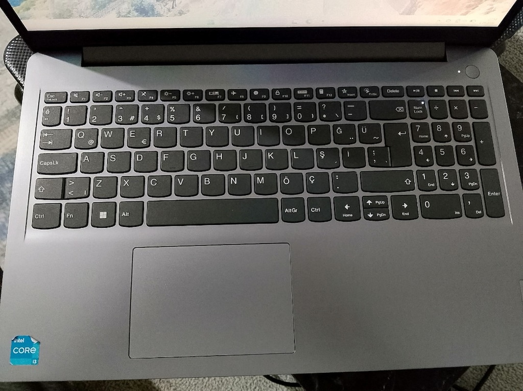 Lenovo İpad 3 - İ3 11 Nesil - 8GB Ram - 512 GB SSD Hafıza - 128 Grafik - 7