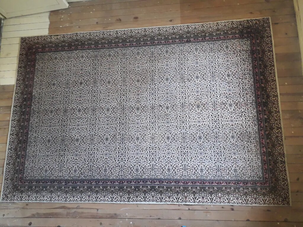 ESKİ GÜNLERDEN ATLAS HALI 6m²