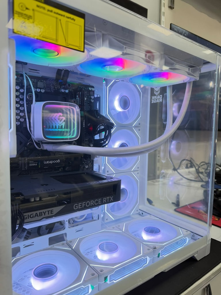 SIFIR KASA RYZEN 5-7500F 24 GB RAM 1 TB SSD RTX 5060 E.K - 3