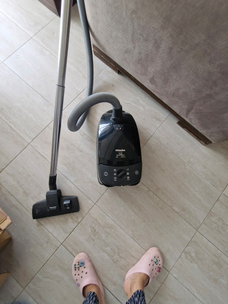Miele S711 tango Black edition toz torbalı elektrik süpürgesi - 3