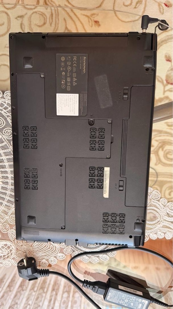 Lenovo Laptop - 3