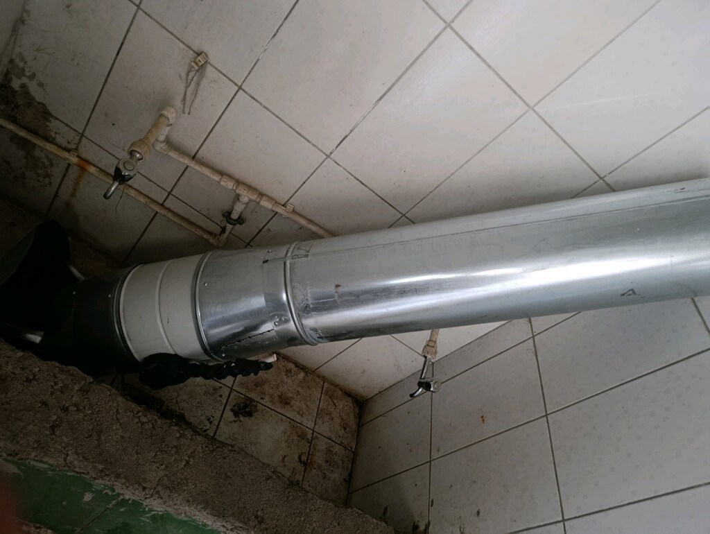 davlumbaz boruları ve motoru temiz kullanışlı - 2