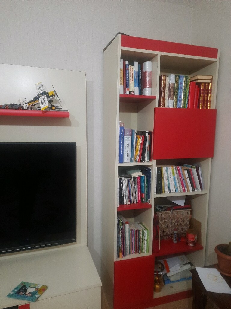 Tv ünitesi ve 2 adet kitaplık - 2