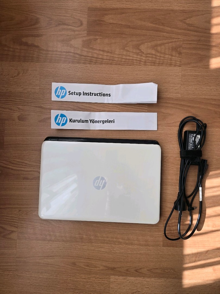Hp 15" Laptop - 5
