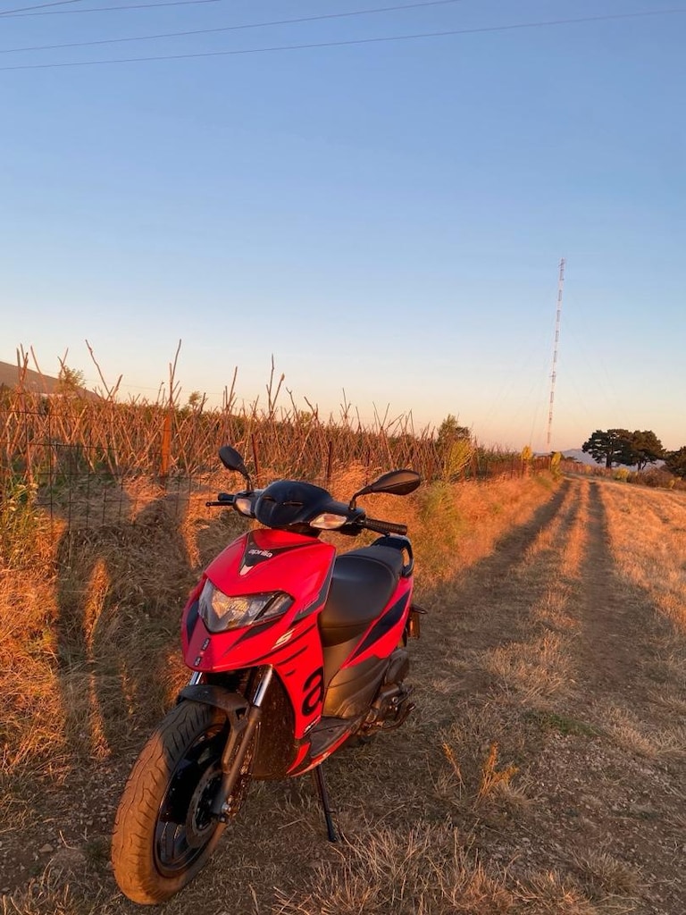 TEMİZ APRİLLA SR125 - 2
