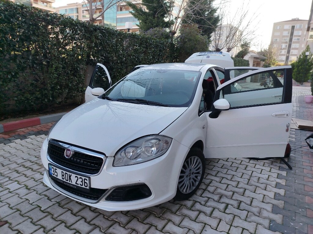 TEMİZ AİLE ARABASI LİNEA - 3
