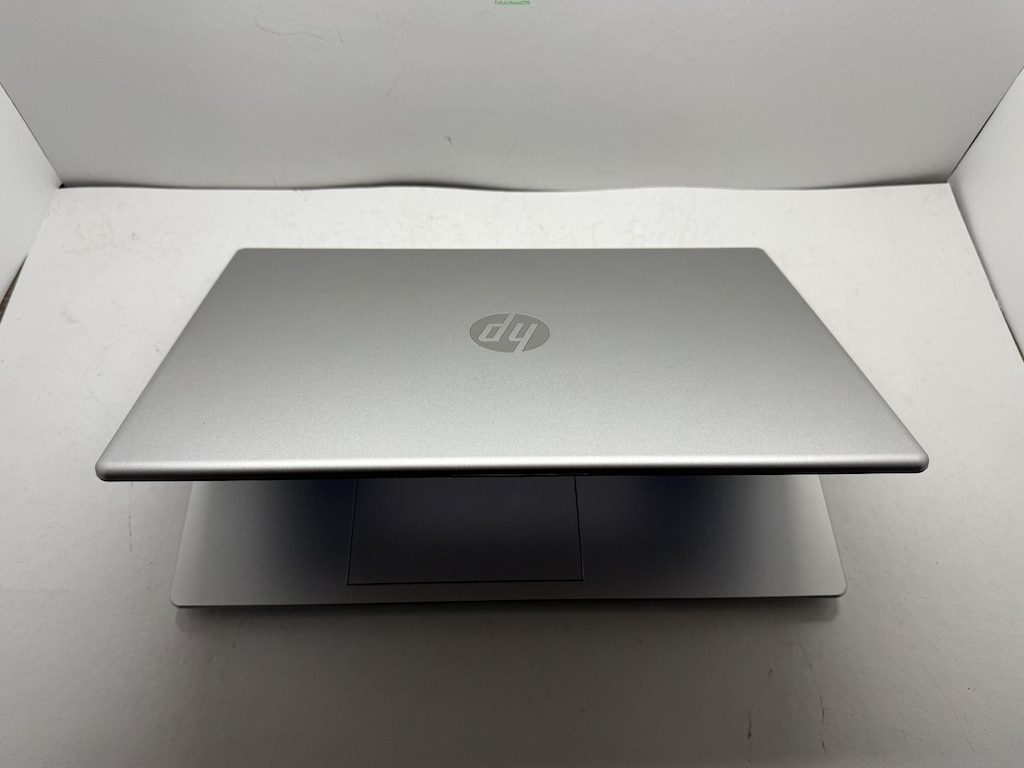 HP ELİTBOOK İ5 13. NESİL 8 GB RAM 512 NVME - 8