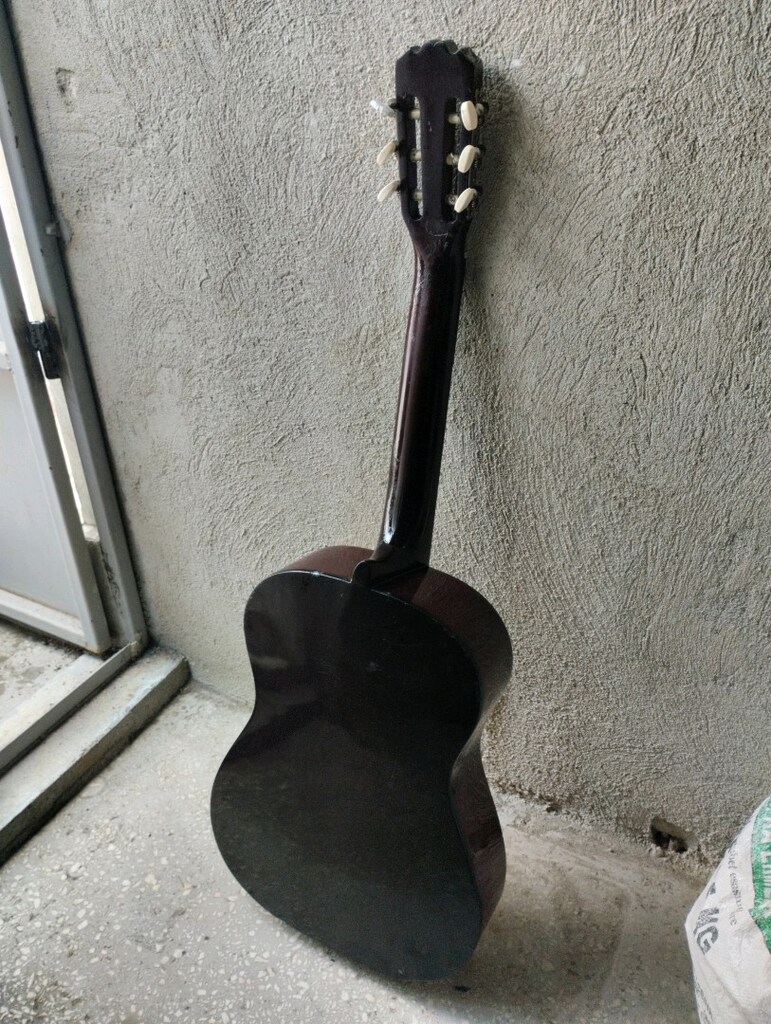 Uygun fiyat gitar - 2