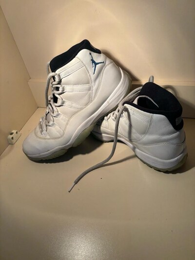 Air Jordan 11 Legend Blue (Columbia) – Orijinal – 45 Numara