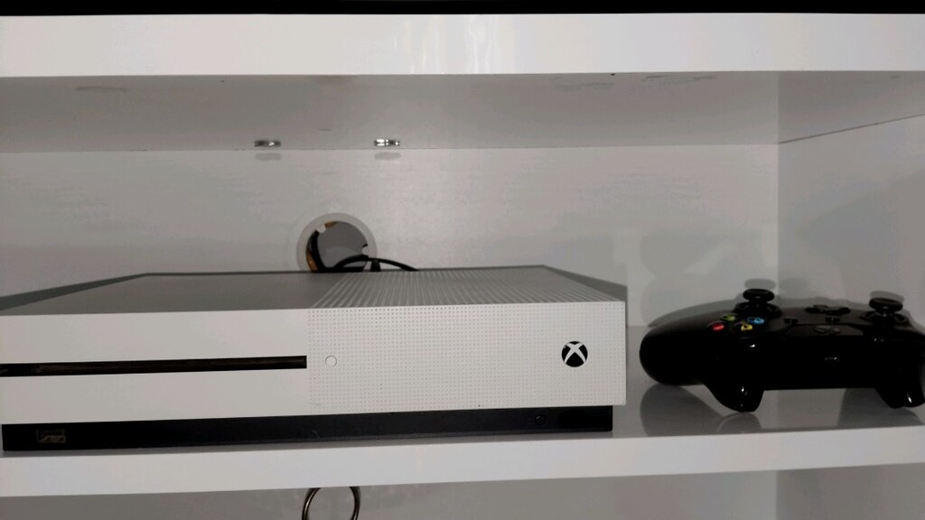 Xbox one s 500 GB - 6