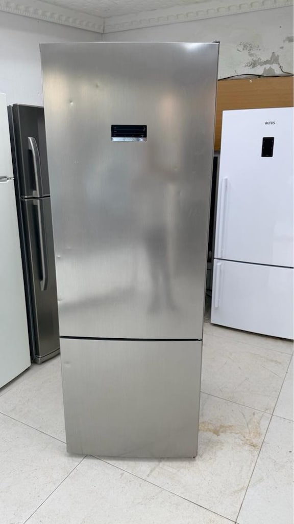 Bosch 505 LT No-Frost Buzdolabı – Orijinal, Hiç Tamir Görmemiş - 7