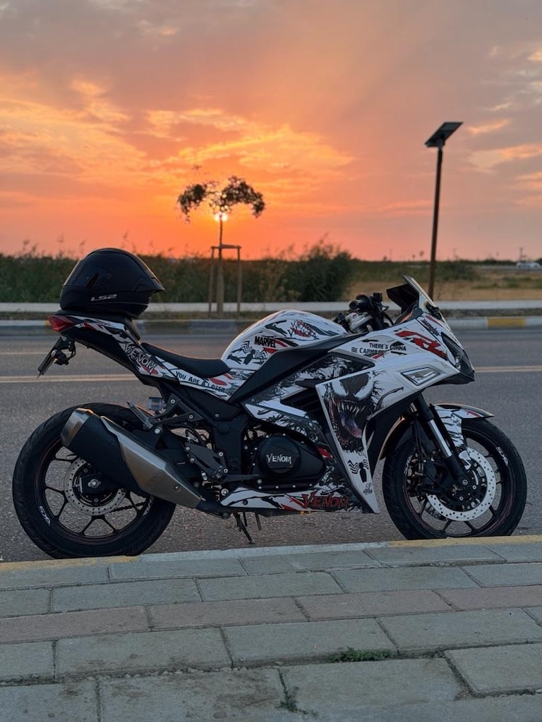 RKS R 250 11.000 km