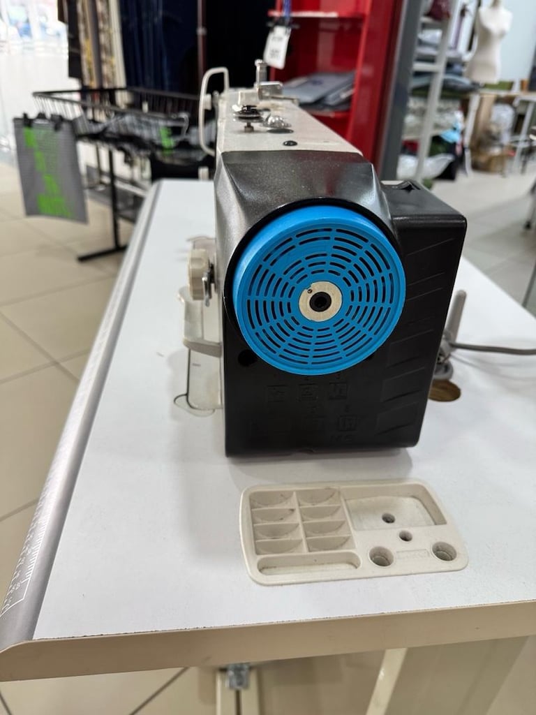 Sanayi Tipi Düz Dikiş Makinesi - Az kullanılmış - 5
