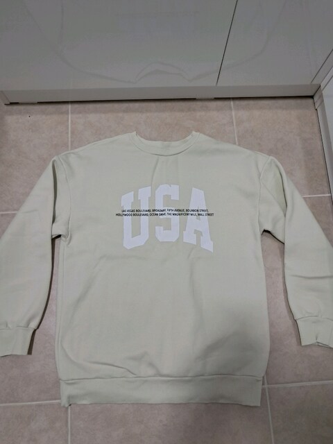 krem sweatshirt