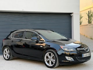 Otomatik vites Opel Astra bakımlı temiz araç - 3