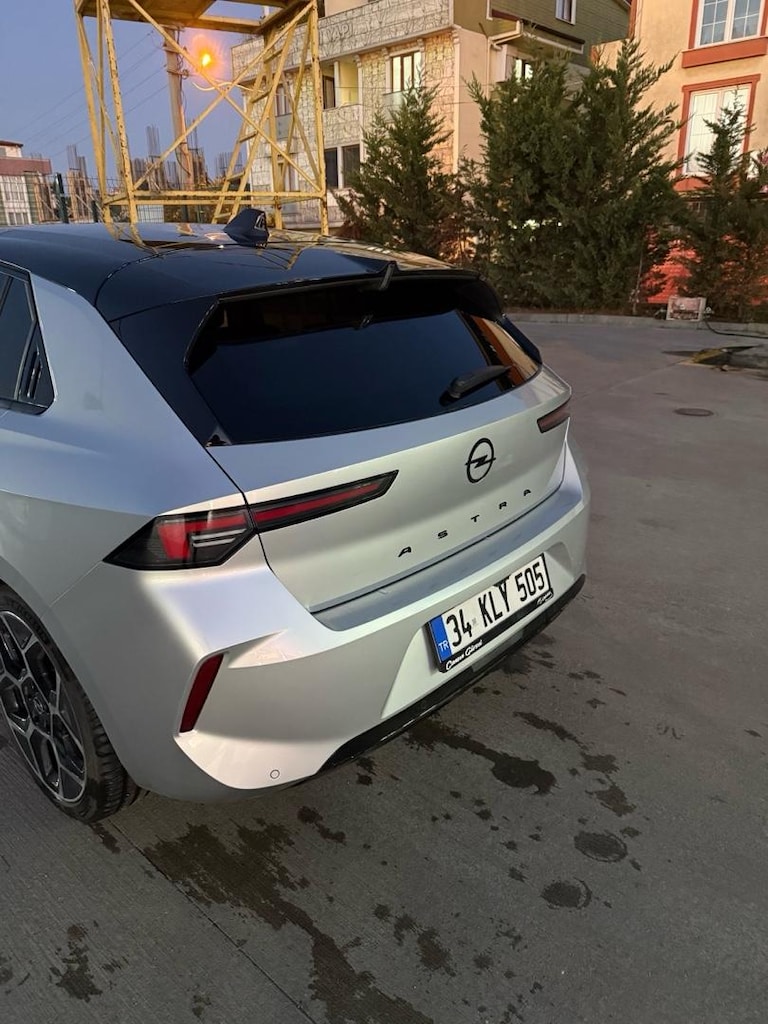 Opel Astra Ultimate - 5