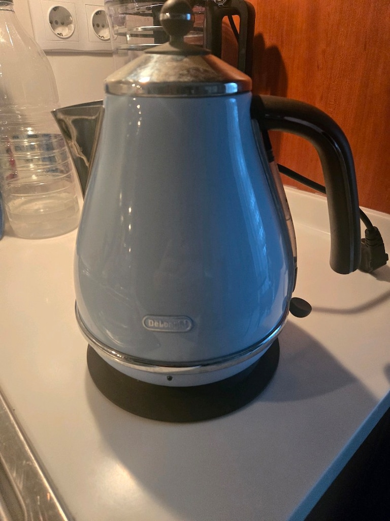 Delonghi kettle