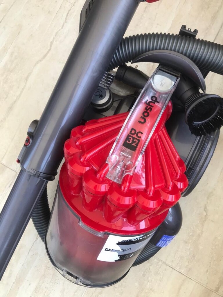 DYSON DC 32 elektrik süpürgesi - 4