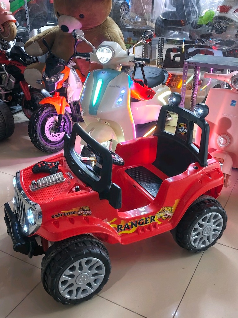 (Ankacar çocuk oto galeri)SORUNSUZ 2MOTOR KUMANDALI&MANUEL AKÜLÜ ARABA - 5