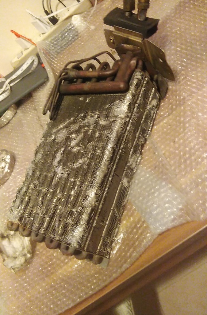 MERCEDES W115 KLİMA PETEK RADYATÖR - 7